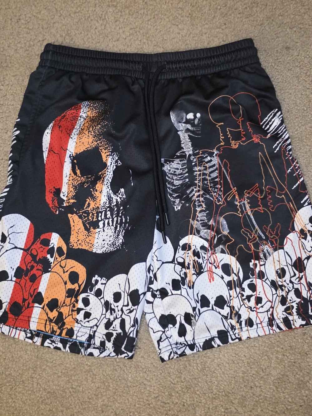 REBEL Black Skull Graphic Men’s Athletic Shorts Large